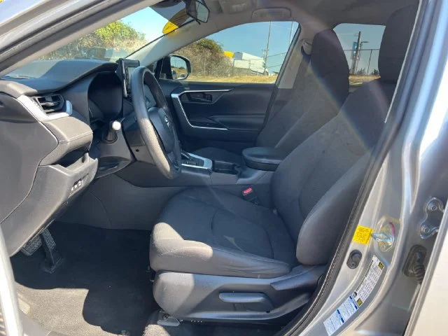 Used 2019 Silver Sky Metallic Toyota LE image 15