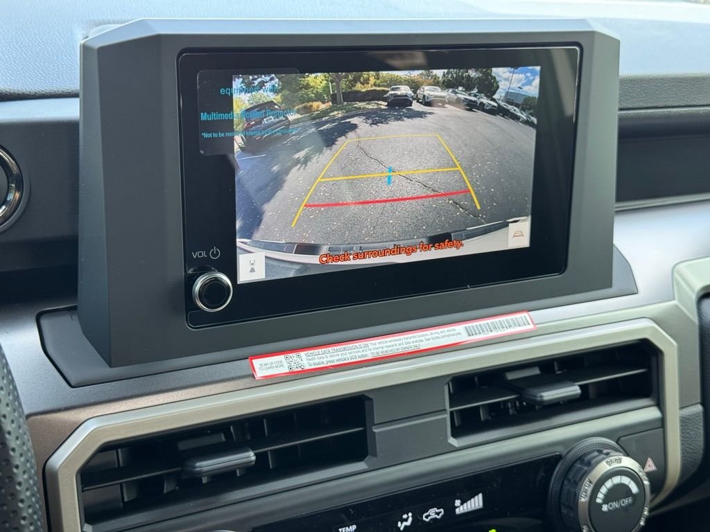 2025 Toyota Tacoma SR5 - Photo 20