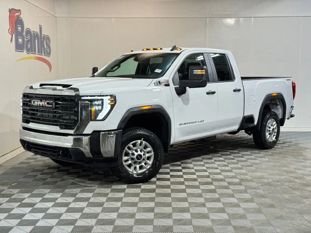 New 2026 Summit White GMC Pro image 2