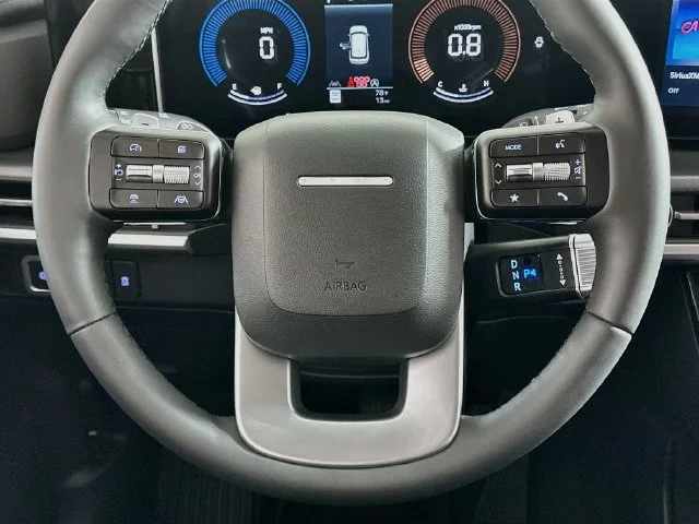 New 2027 Black Hyundai SE image 14