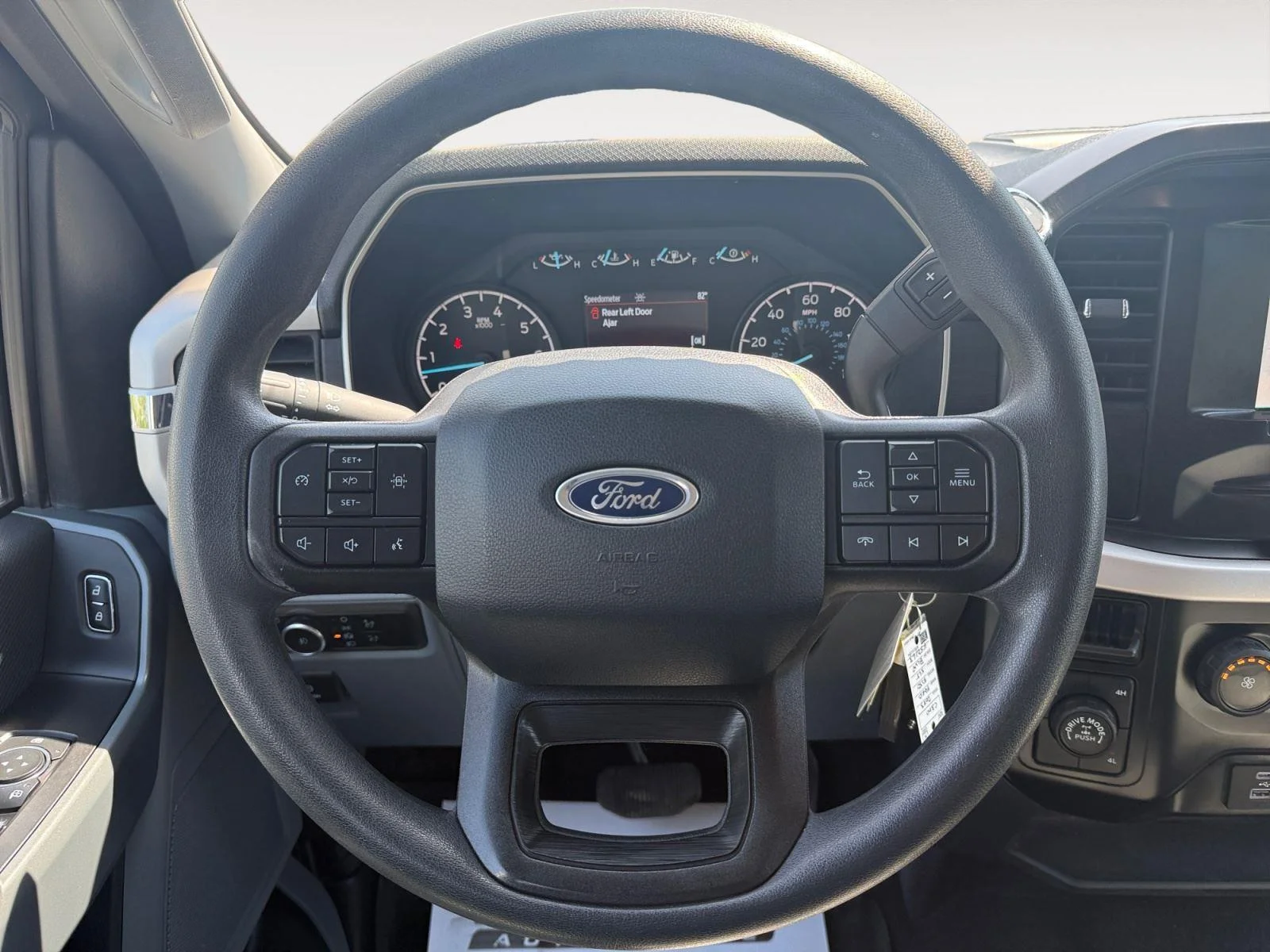 Used 2023 Agate Black Ford XLT image 16