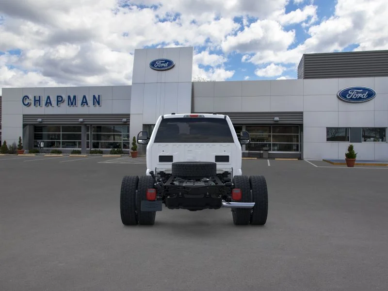 New 2026 Oxford White Ford F-550® XL image 5