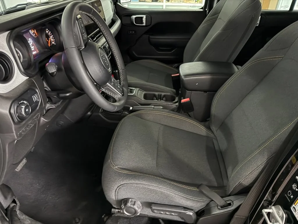 Used 2025 Black Jeep Willys image 24