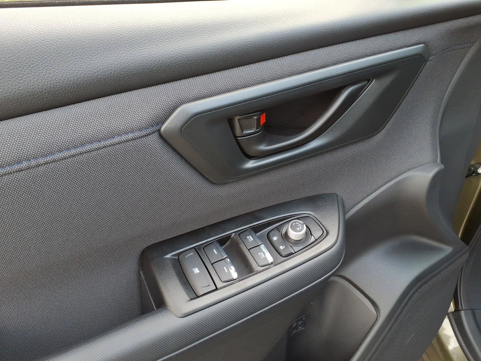 New 2026 AUTUMN GREEN METALLIC Subaru Premium image 9