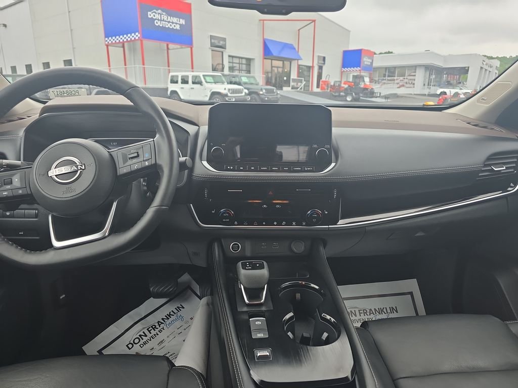 2023 Nissan Rogue SL - Photo 12