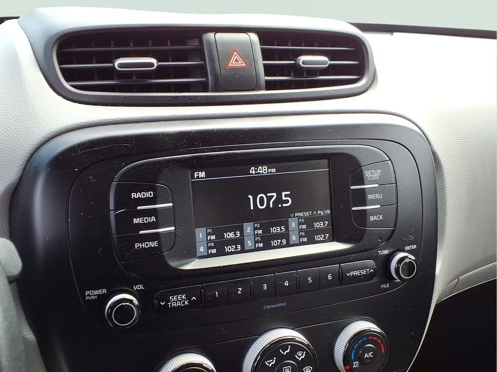 Used 2017 Black Kia Base image 6