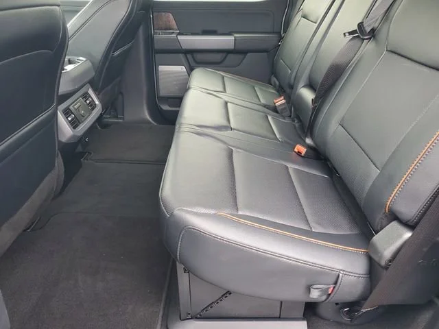 Used 2025 Avalanche Ford XL image 23