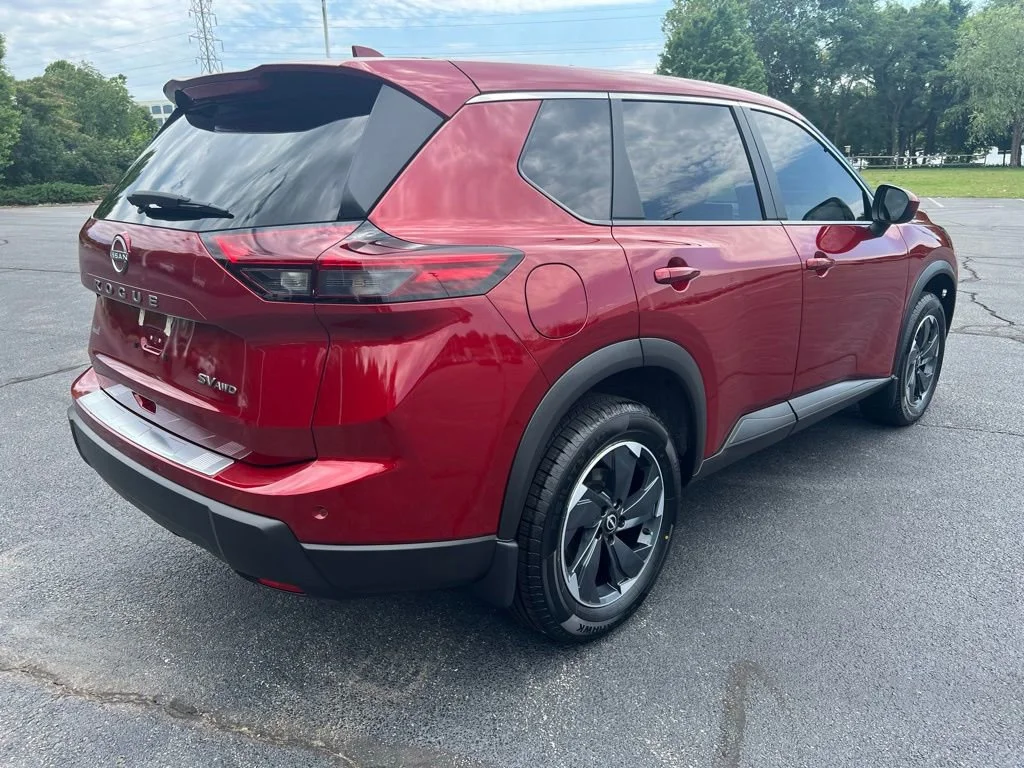 Used 2024 Scarlet Ember Nissan SV image 9