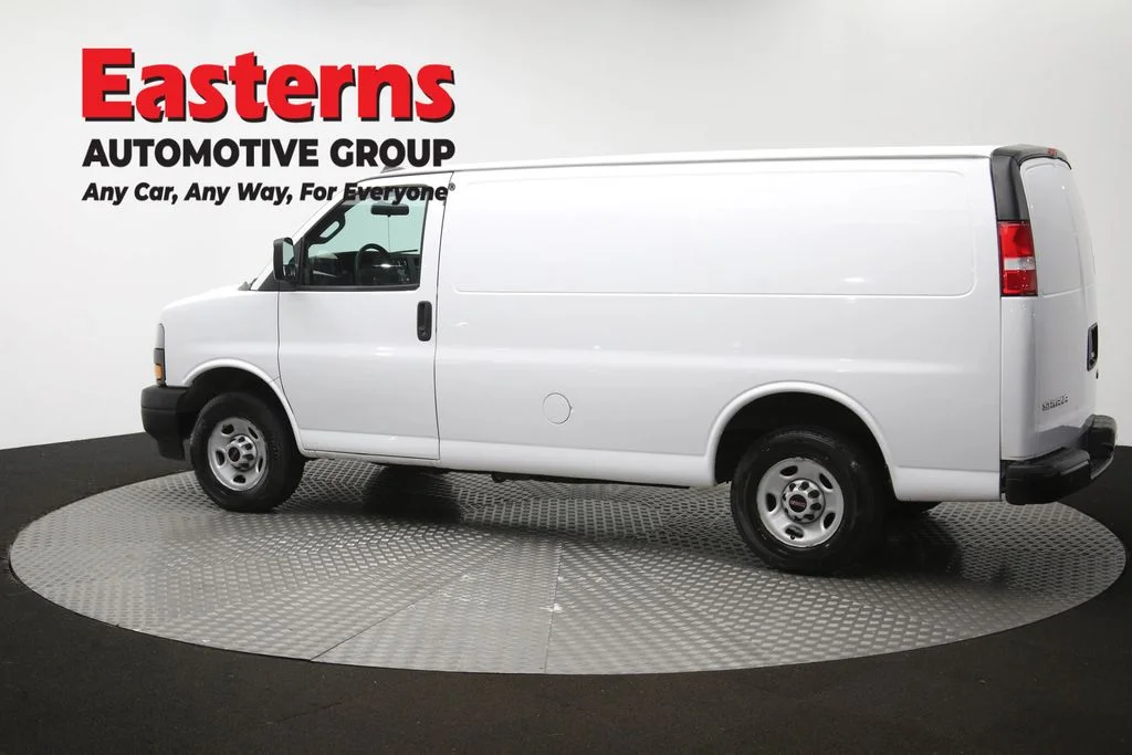 Used 2022 White GMC Work Van image 55