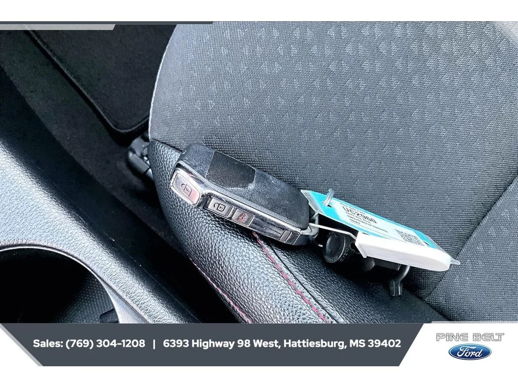 Used 2023 Gravity Gray Kia GT-Line image 9