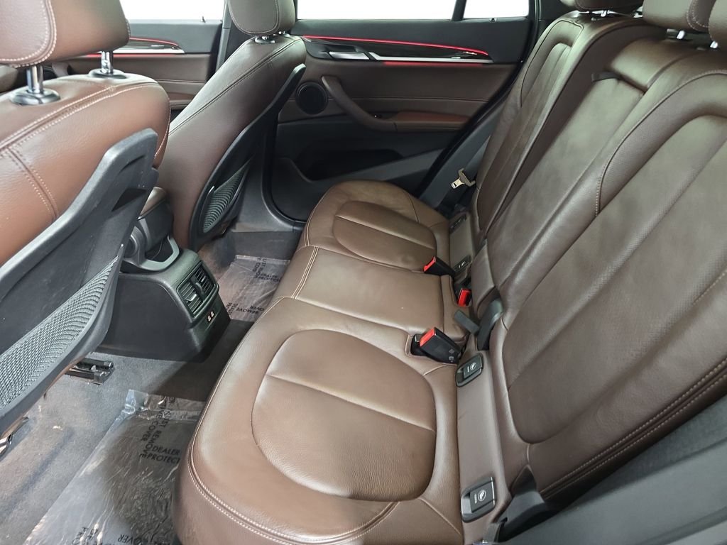 Used 2021 Blue BMW sDrive28i image 24