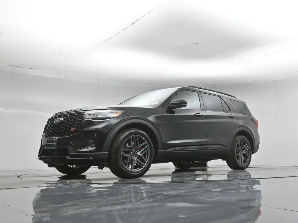 New 2026 Agate Black Metallic Ford ST image 45