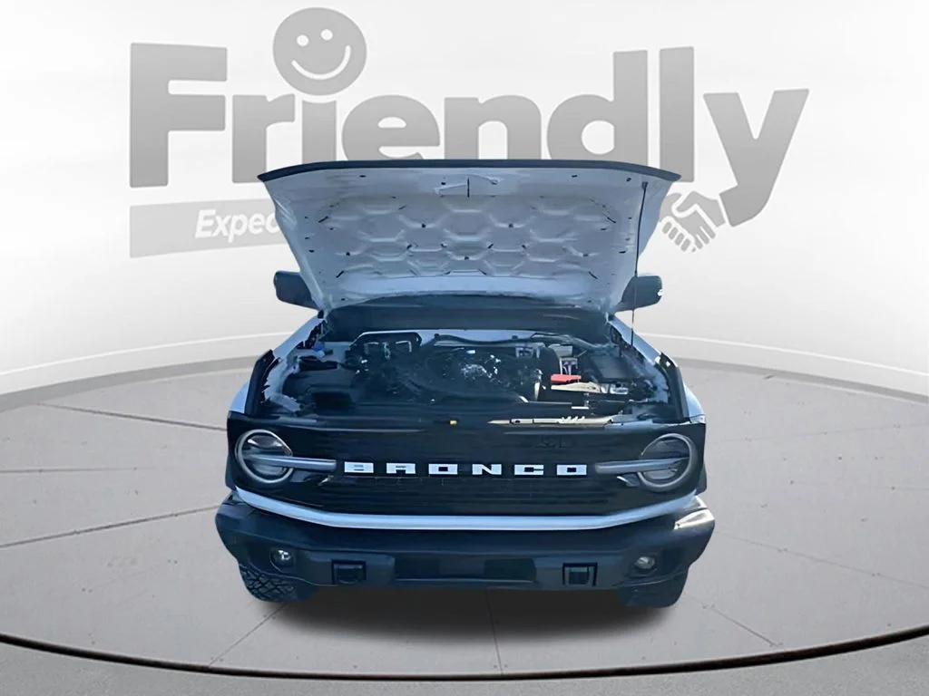 New 2025 Oxford White Ford Badlands® image 27