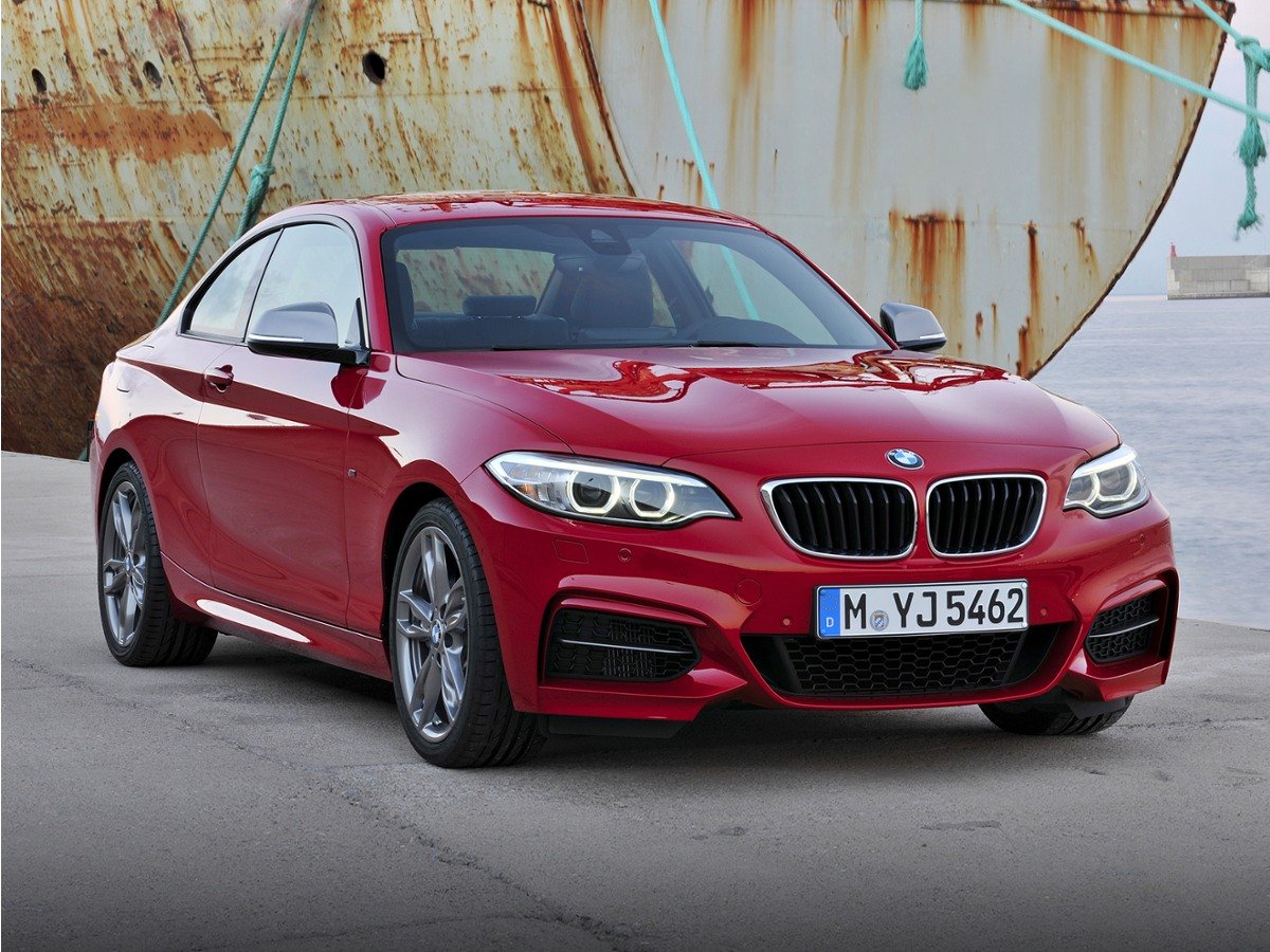2014 BMW 2 Series M235i Coupe's photo