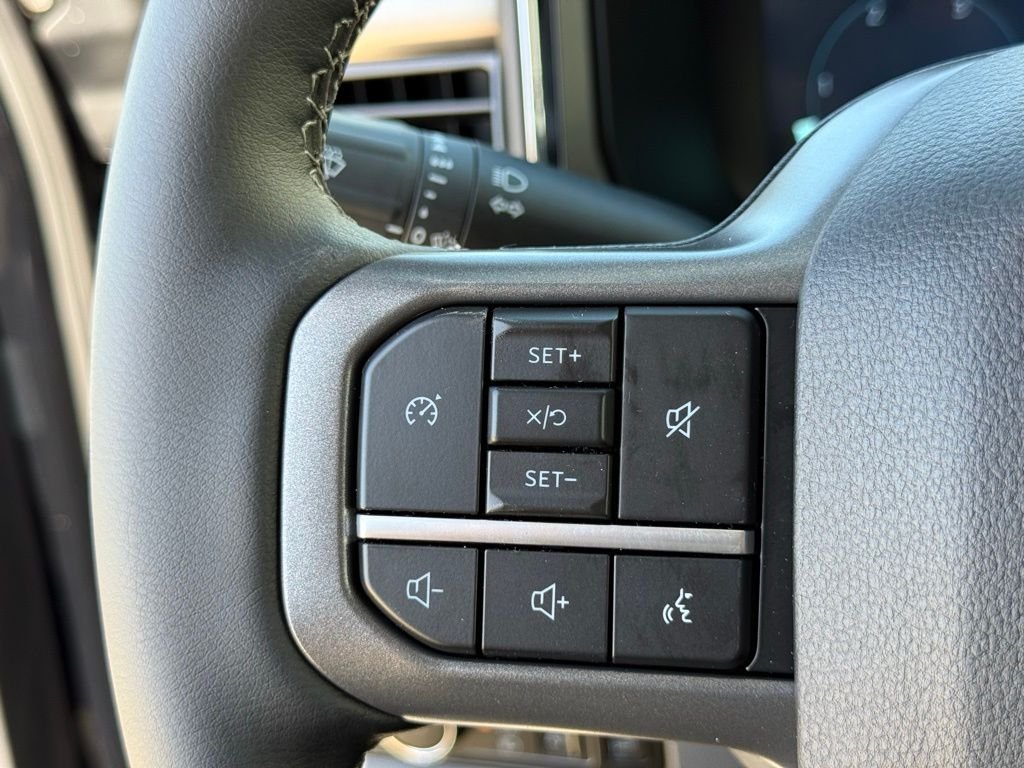 New 2026 Agate Black Metallic Ford F-250® Lariat® image 16