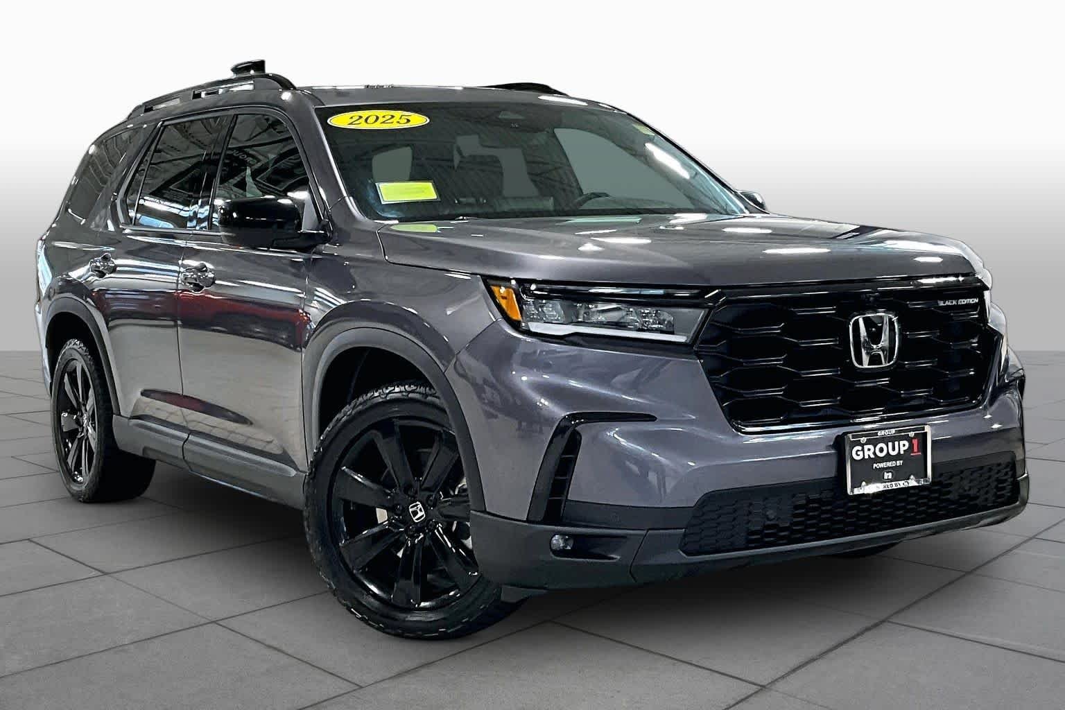 Used 2025 Modern Steel Metallic Honda Black Edition image 3