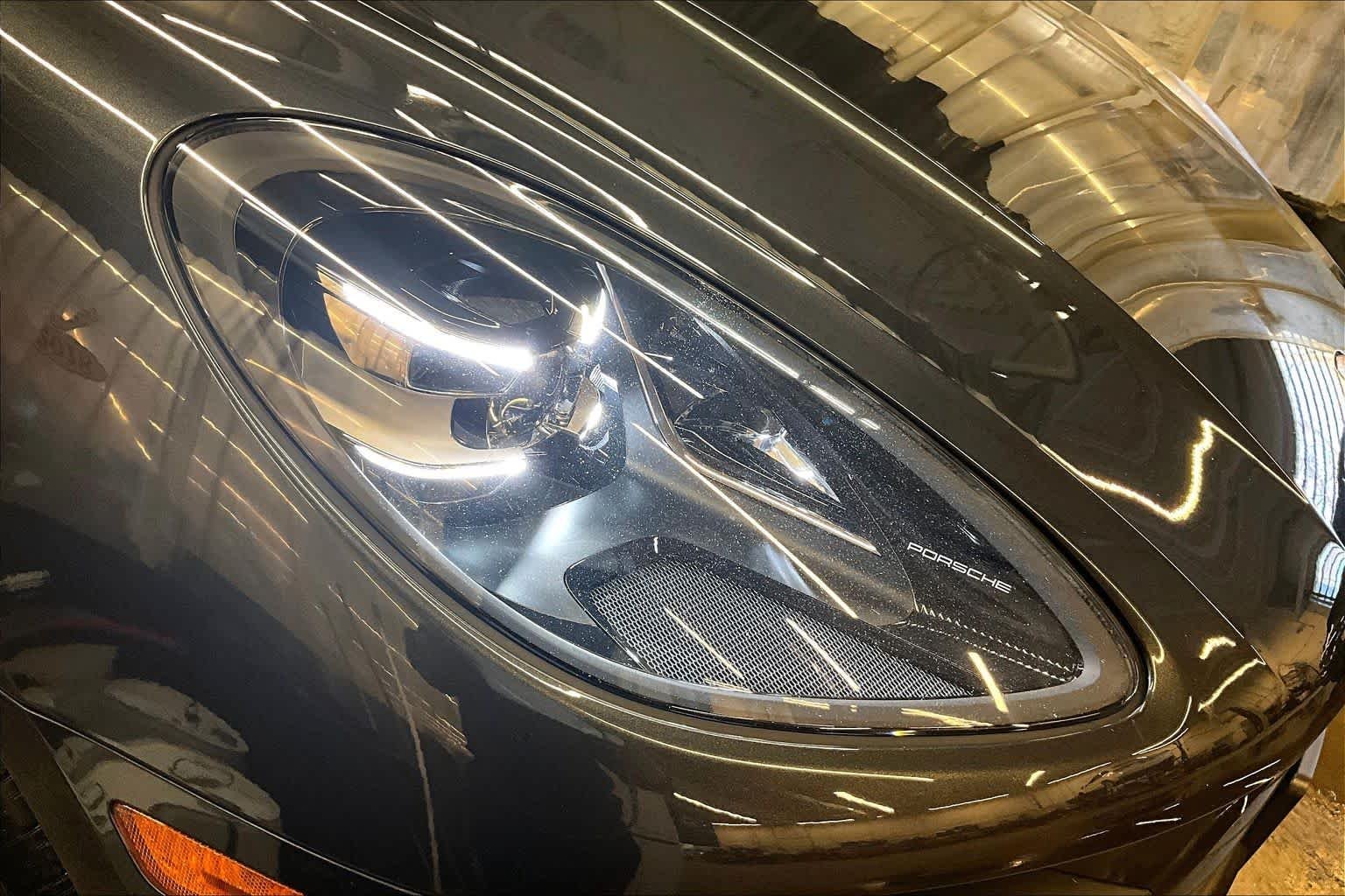 Used 2021 Volcano Grey Metallic Porsche  image 26