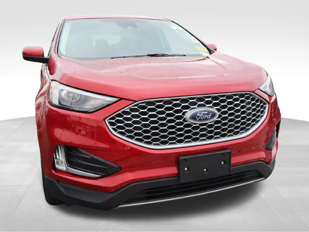 Used 2024 Red Metallic Ford SEL image 9