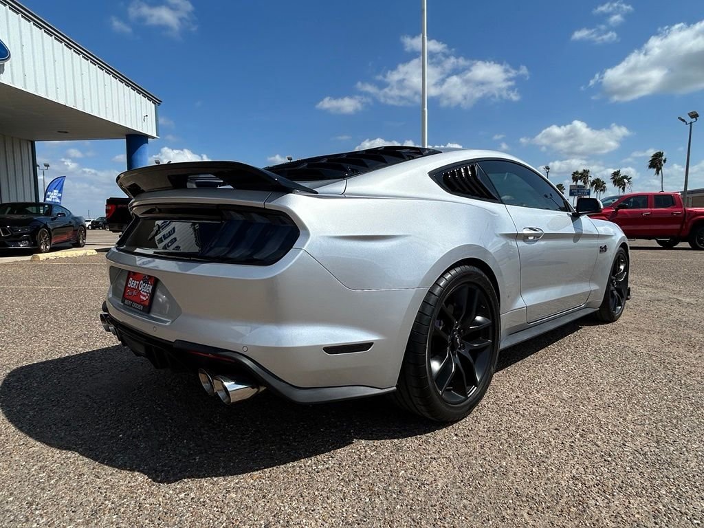 Used 2018 Silver Ford GT Premium image 6