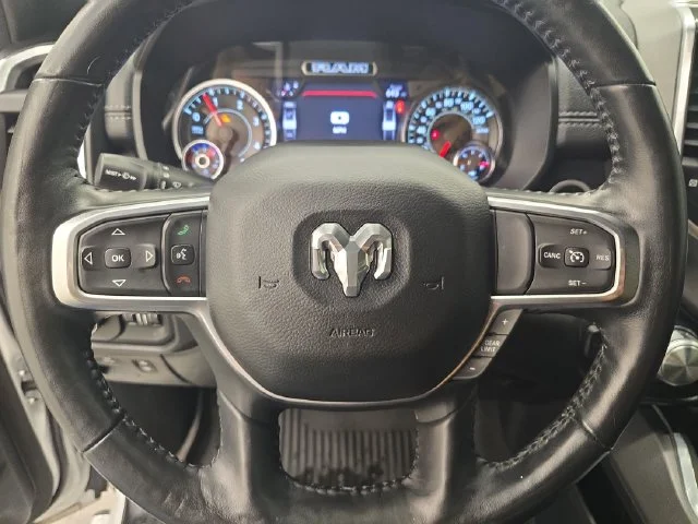 Used 2020 Bright White Clearcoat Ram Laramie image 32