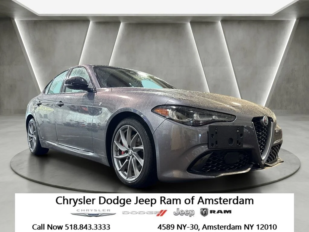 2024 Alfa Romeo Giulia Ti RWD's photo