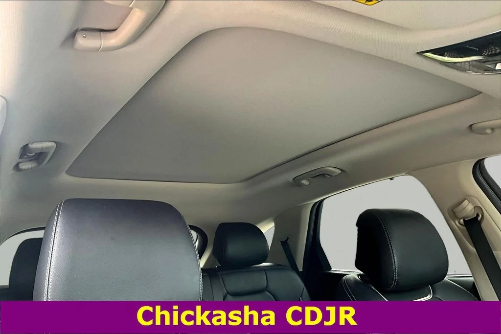Used 2023 Gray Genesis 2.5T image 24