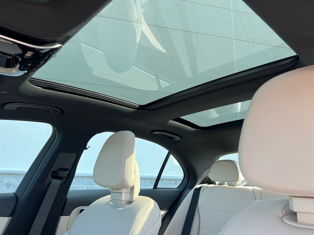 New 2026 Polar White Mercedes-Benz C 300 image 62