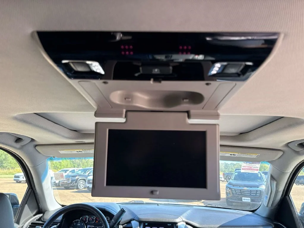 Used 2017 Black GMC SLT image 15