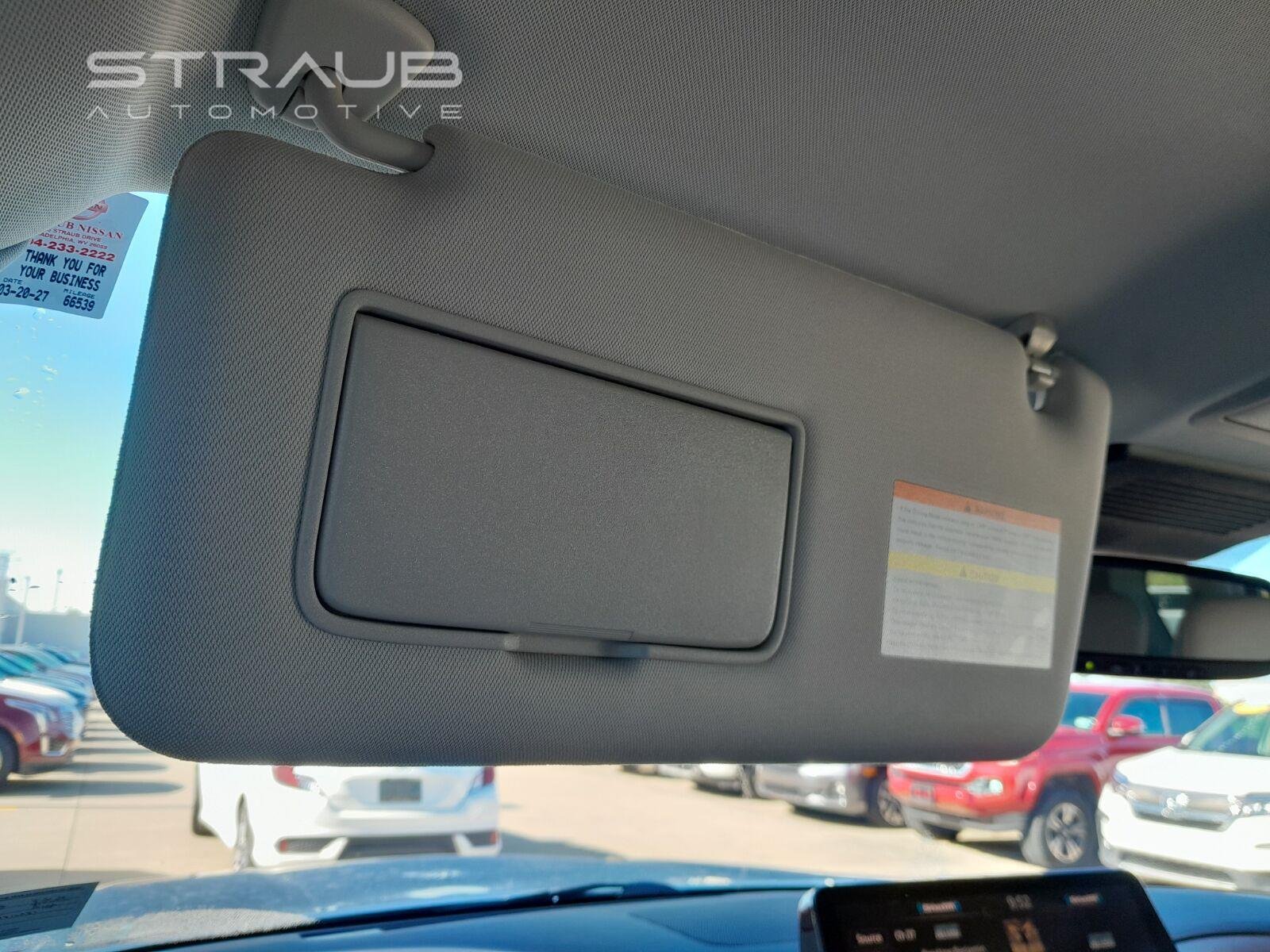 Used 2022 Hermosa Blue Pearl Nissan SL image 31