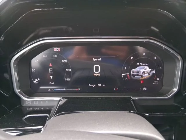 2026 GMC Sierra 1500 SLT - Photo 8