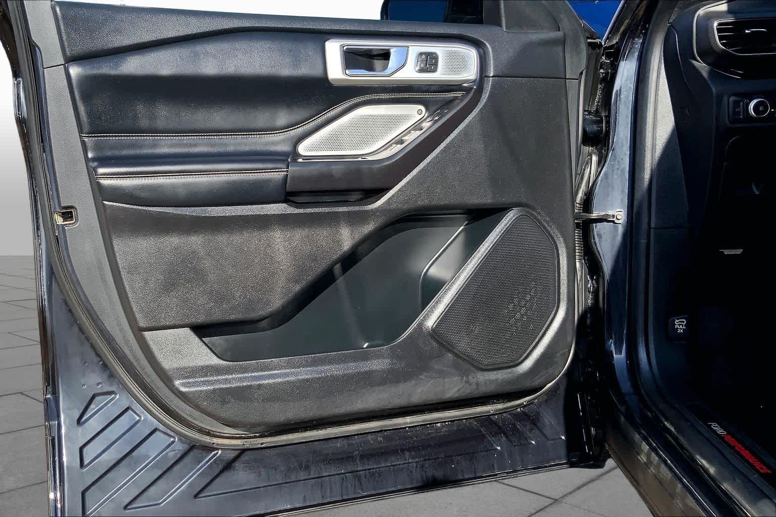 Used 2020 Agate Black Metallic Ford ST image 22