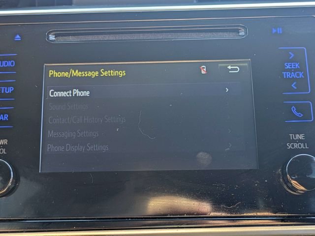 Used 2017 Silver Toyota LE image 19