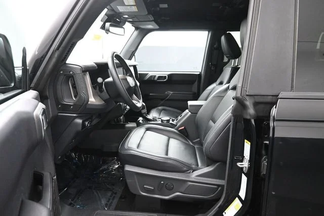 Certified Used 2025 Shadow Black Ford Outer Banks image 10