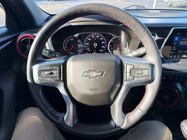 Used 2021 BLACK Chevrolet RS image 21