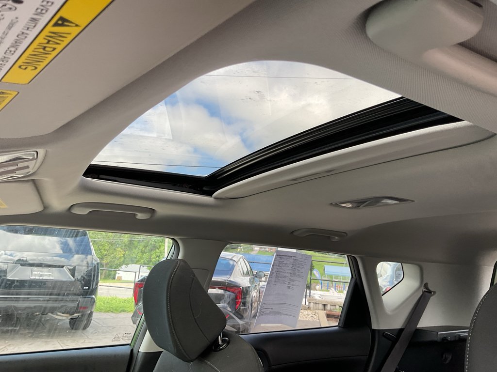 Used 2023 Undercover Green Kia EX image 12