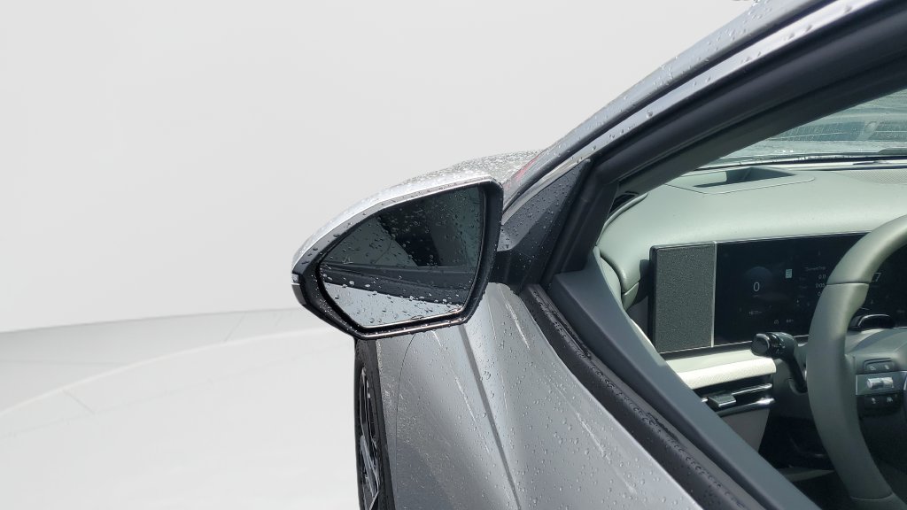 New 2026 Silver Hyundai Limited FWD image 11