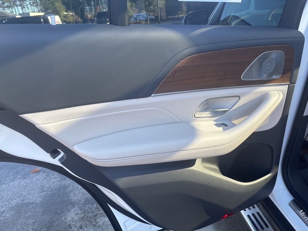Used 2020 White Mercedes-Benz GLE 350 image 17