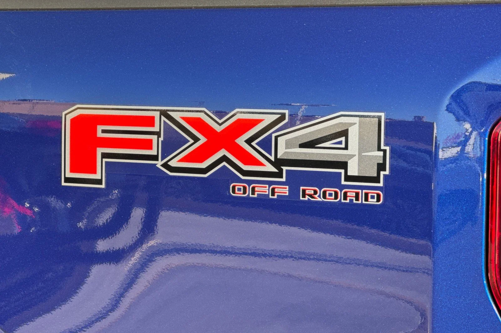New 2026 Argon Blue Metallic Ford F-250® Platinum® image 25