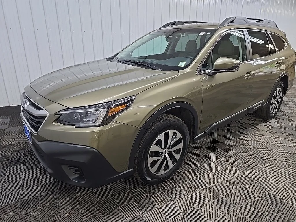 Used 2022 Green Metallic Subaru Premium image 8