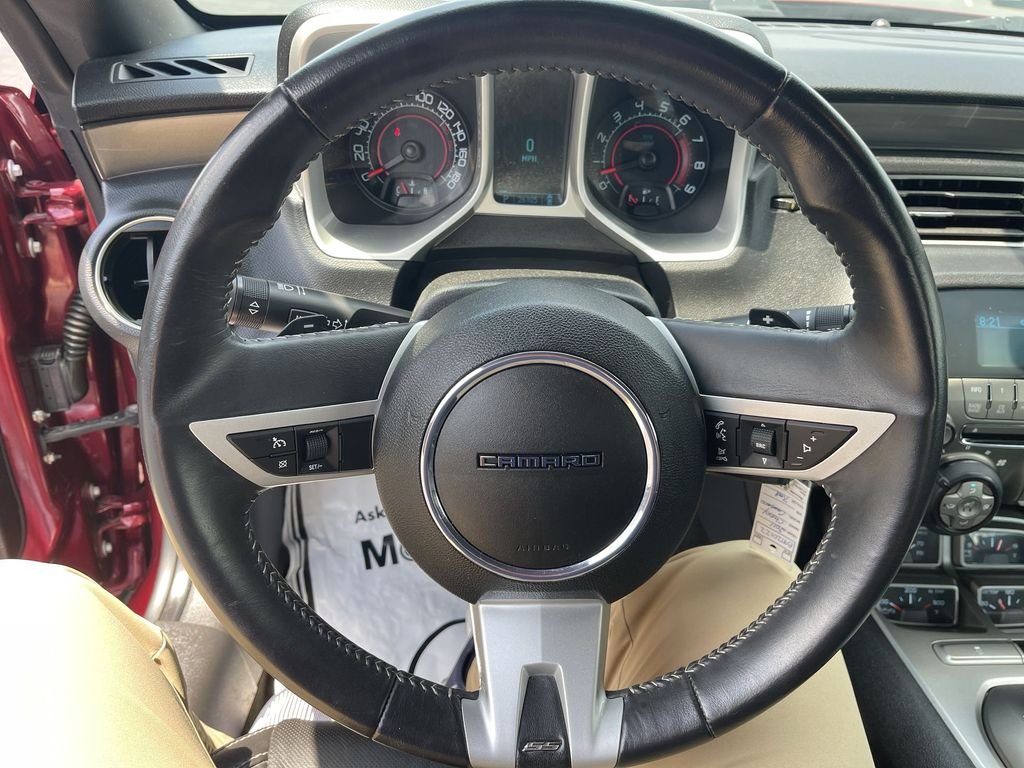 Used 2011 Red Chevrolet SS image 18