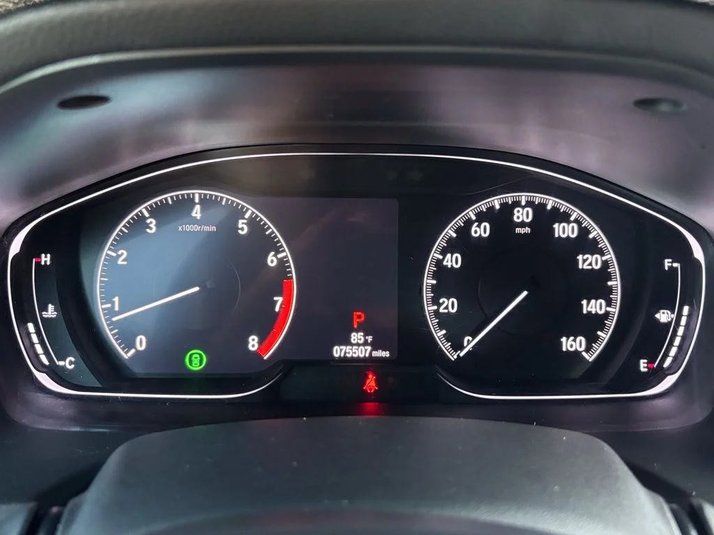 Used 2019  Honda Sport image 23