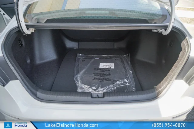 New 2026 Platinum White Pearl Honda LX image 26