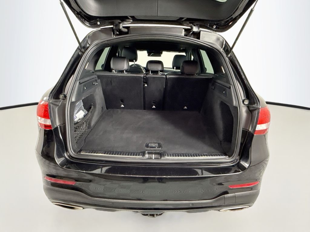 Used 2018 Black Mercedes-Benz GLC 300 image 26