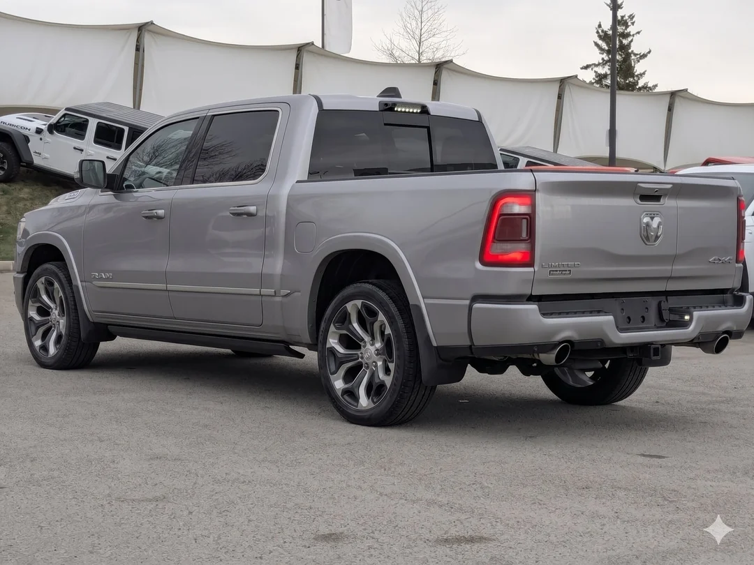 Certified Used 2023 Silver RAM Limited - - 4x4 - Elite Pkg - Ltd Lvl 1 Grp - Pano Sunroof - 22 Wheels & More! image 6