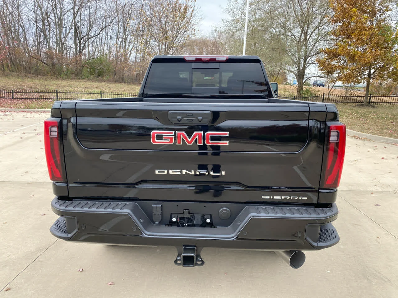 2026 GMC Sierra 2500HD Denali - Photo 7