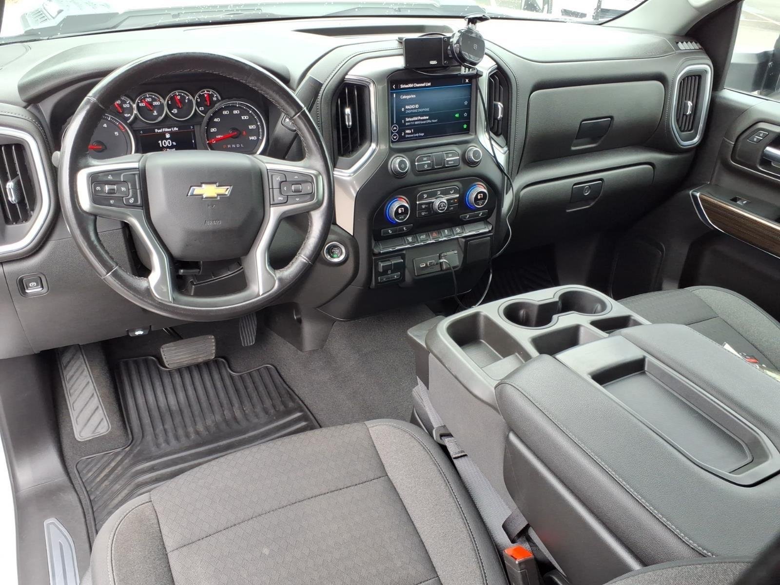 Used 2022 Summit White Chevrolet LT image 21