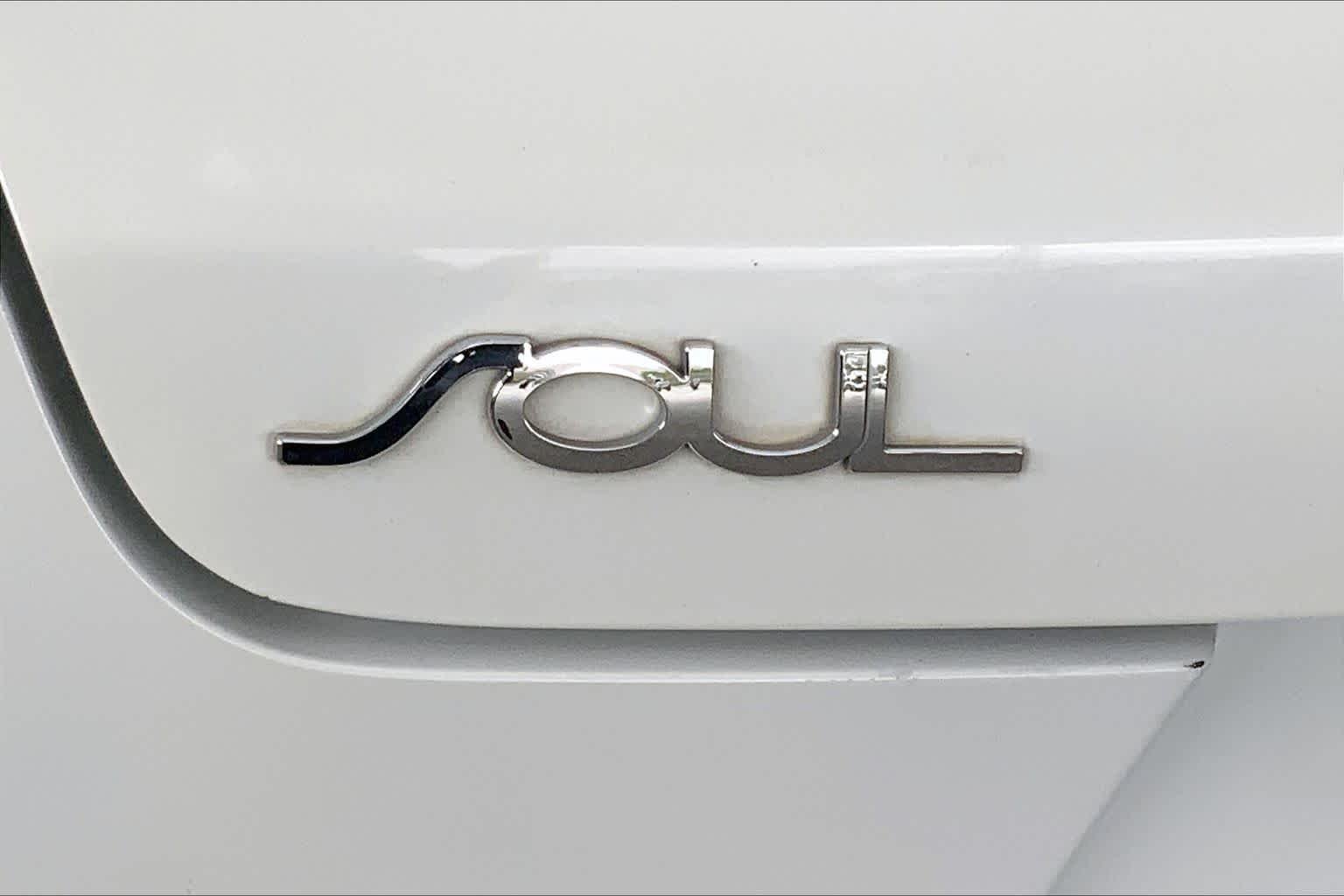 Used 2020 Snow White Pearl Kia GT-Line Turbo image 10