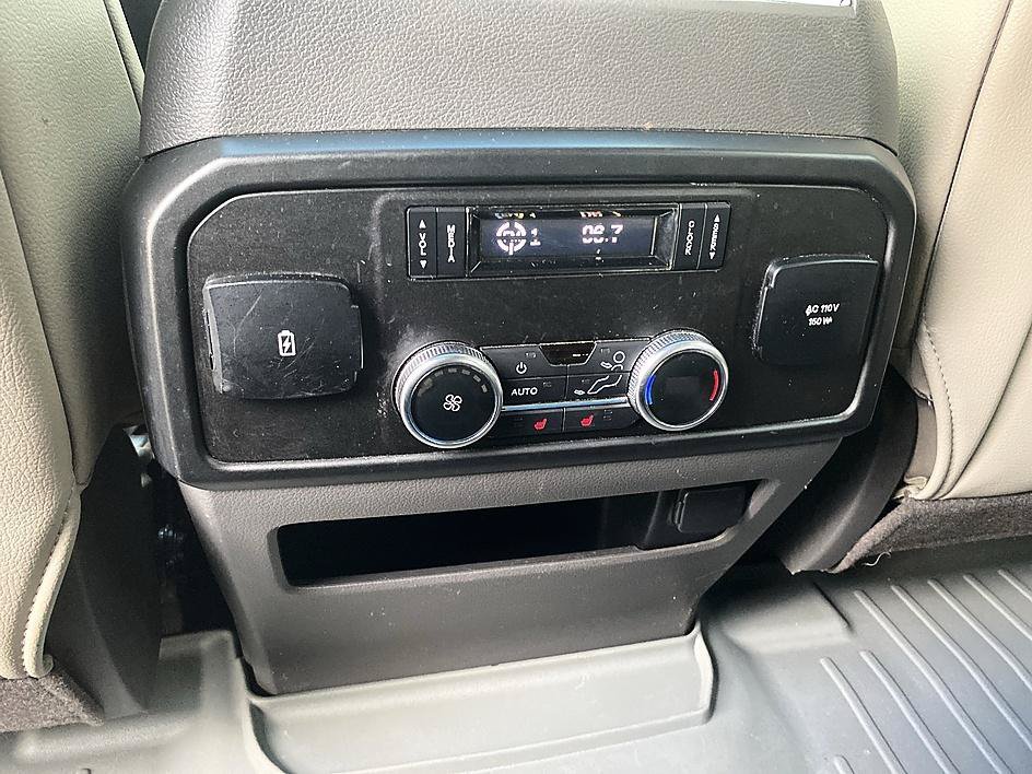 Used 2018 Shadow Black Ford Limited image 29