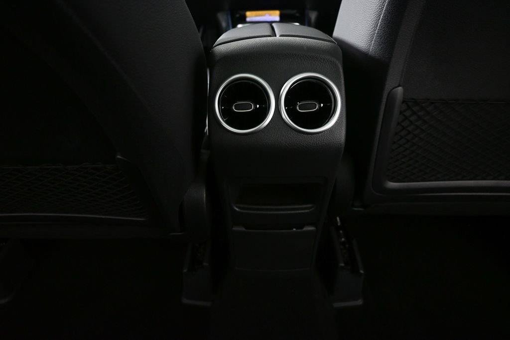 New 2026 Mountain Grey Metallic Mercedes-Benz GLB 250 image 58