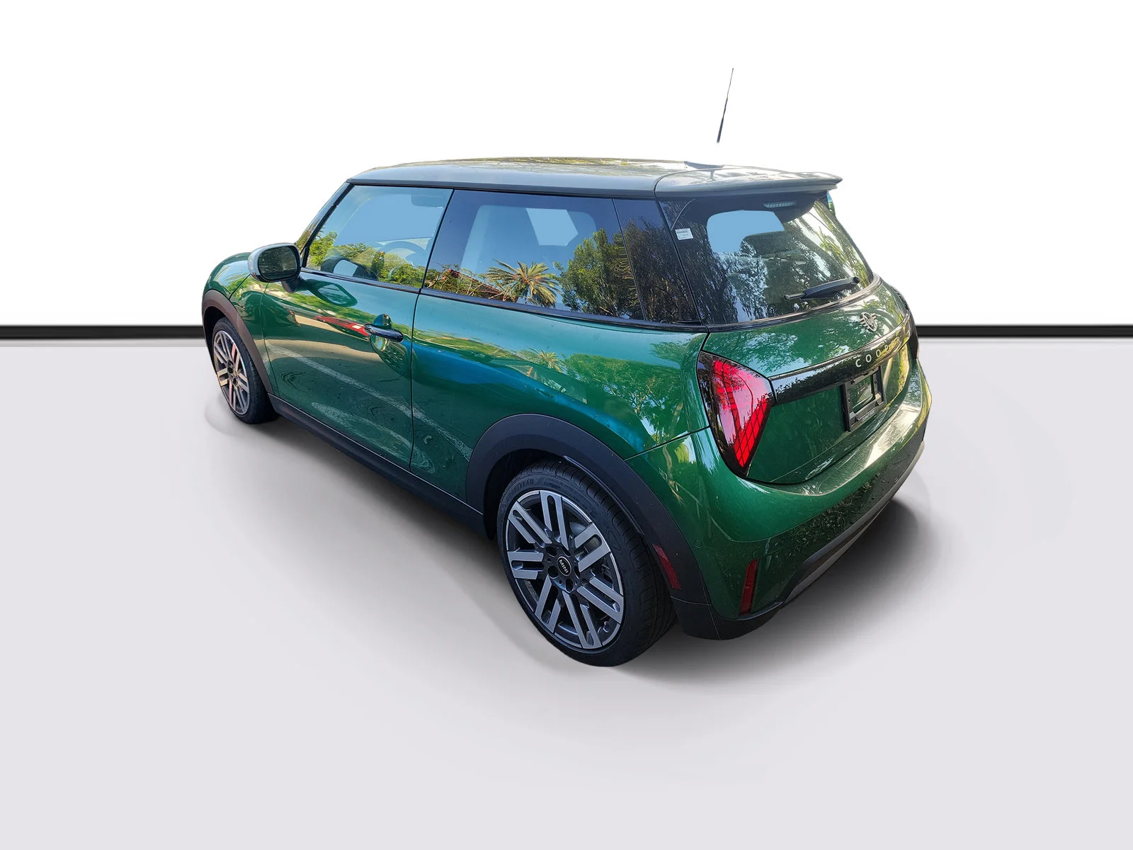 New 2026 British Racing Green MINI Signature Plus image 3